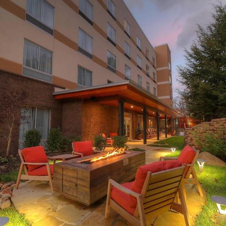 Fairfield Inn & Suites By Marriott Gatlinburg Downtown Exterior photo